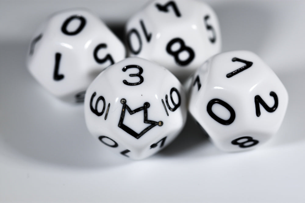 Opaque White/black Crown d12