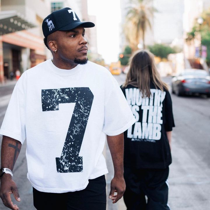 ‘7’ Premium Wool Blend Snapback - Black/White