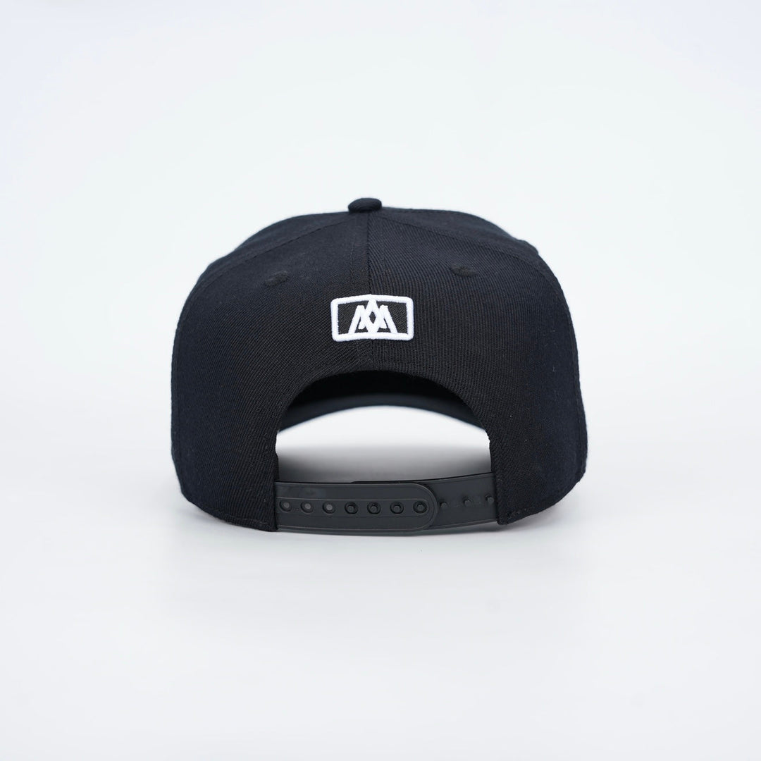 ‘SERVANT’ Premium Wool Blend SnapBack - Black/White