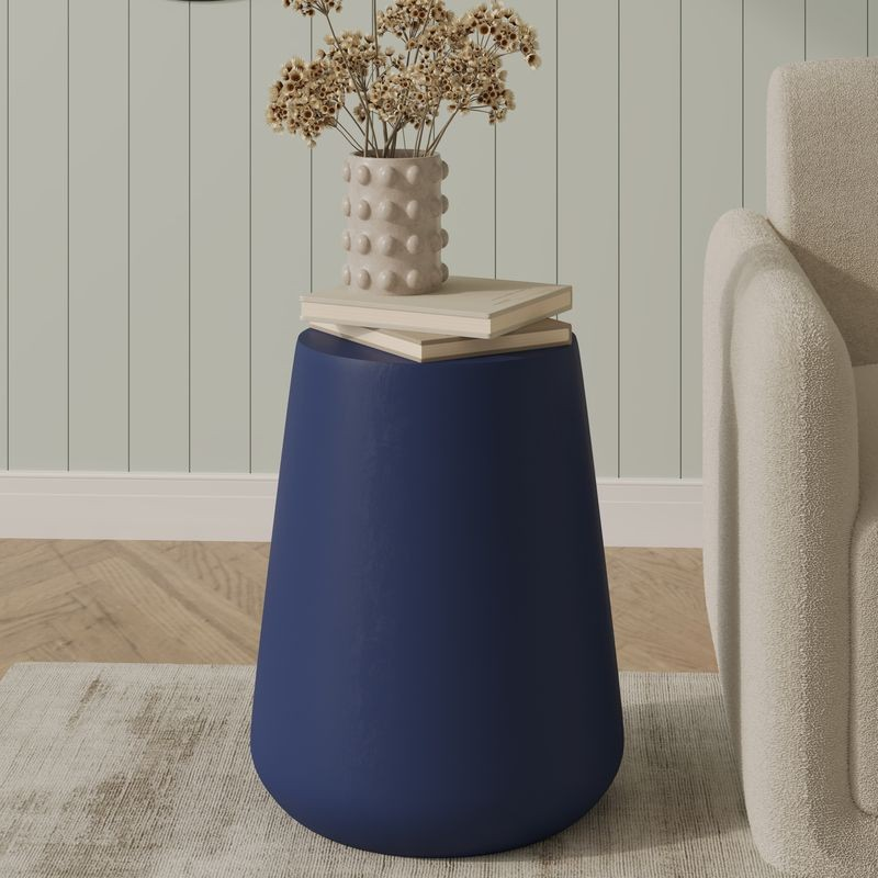 Leisuremod Modern Side End Table Glint Series in Saphire Blue in Room.