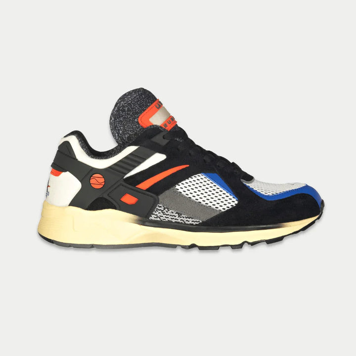 LA Gear Men's Catapult Light-Up Low Top Black and Orange