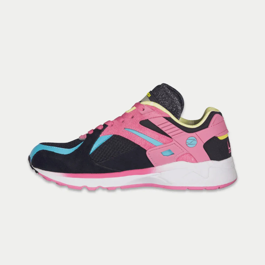 LA Gear Women's Catapult Light-Up Low Top | Black x Pink
