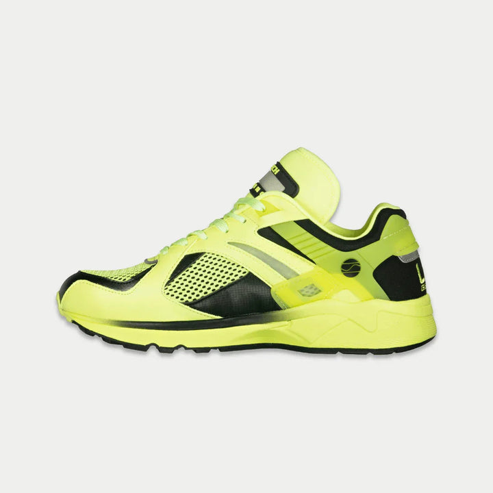 LA Gear Women's Light-Up x Glow Low Top Neon Yellow x Black