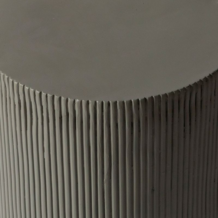 LeisureMod Eden Collection Fiberglass Outdoor Side Table in Grey Closeup.