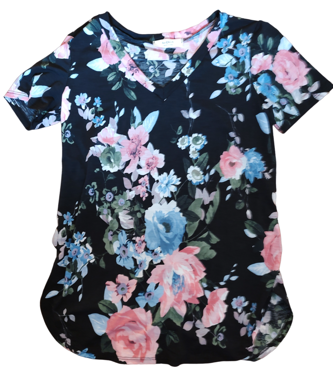 Woman's Top 1038 Clothing Apparel
