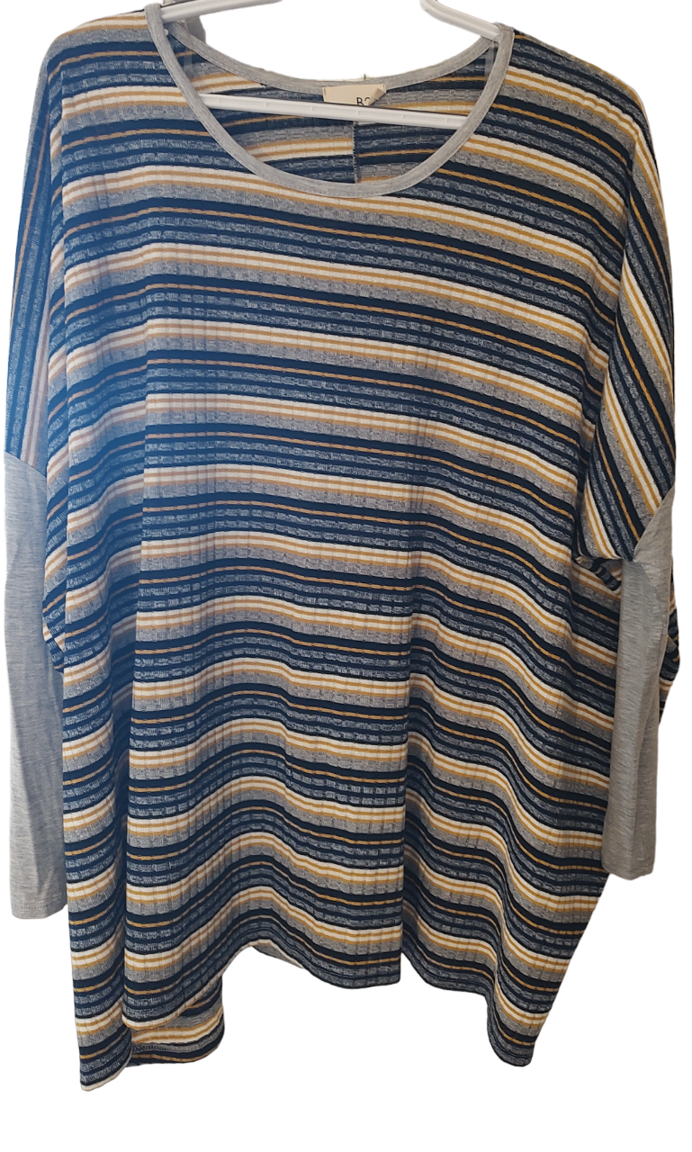 Women's Top #1064 Clothing Apparel