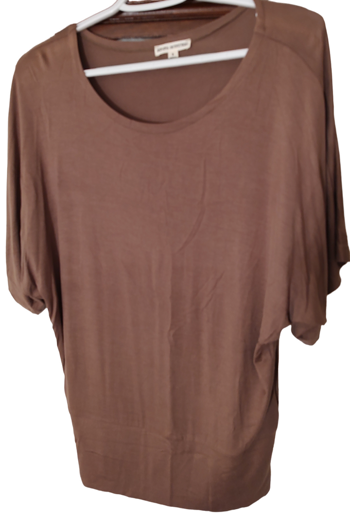 Women's Top #1062 Clothing Apparel