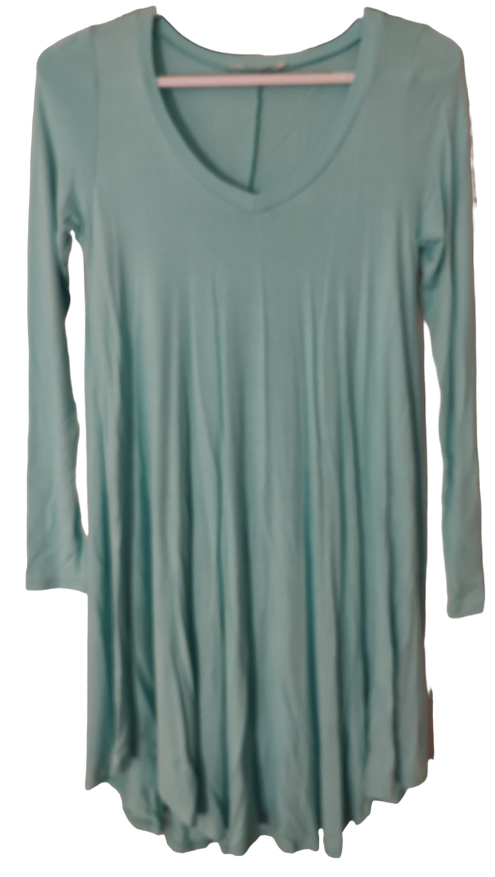 Woman's Top 1032 Clothing Apparel
