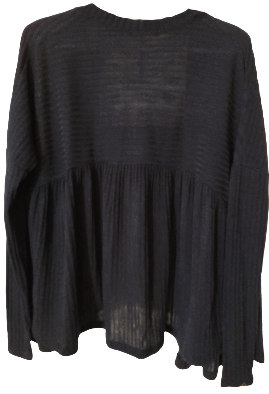 Woman's Top 1016 Clothing Apparel