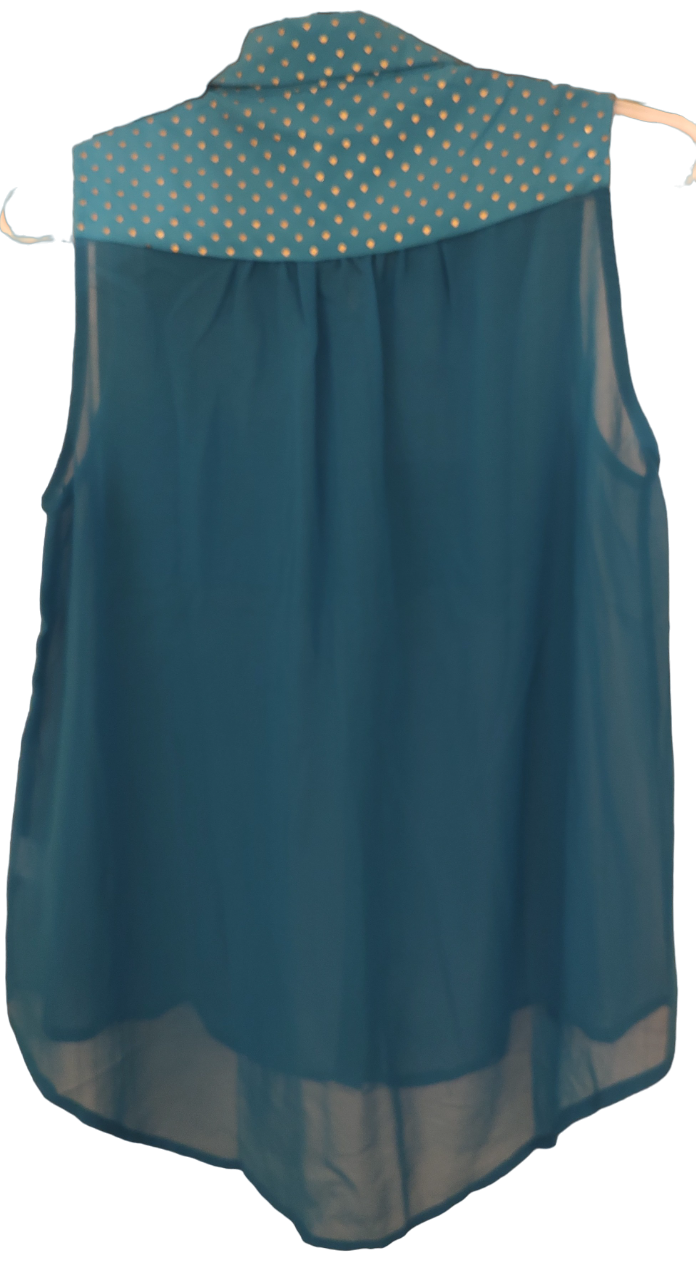 Woman's Top 1010 Clothing Apparel