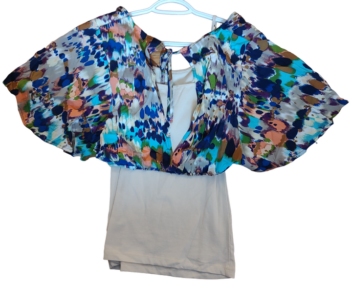 Woman's Top 1039 Clothing Apparel