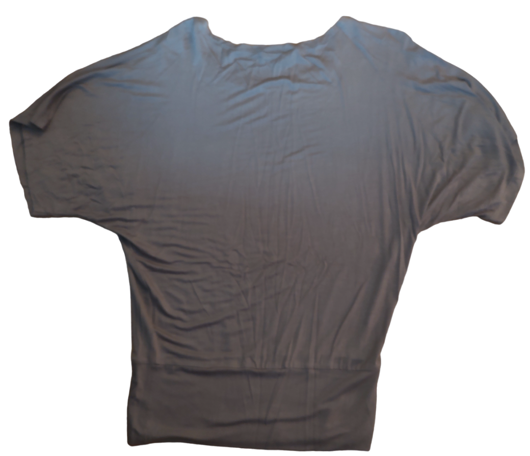 Woman's Top 1035 Clothing Apparel