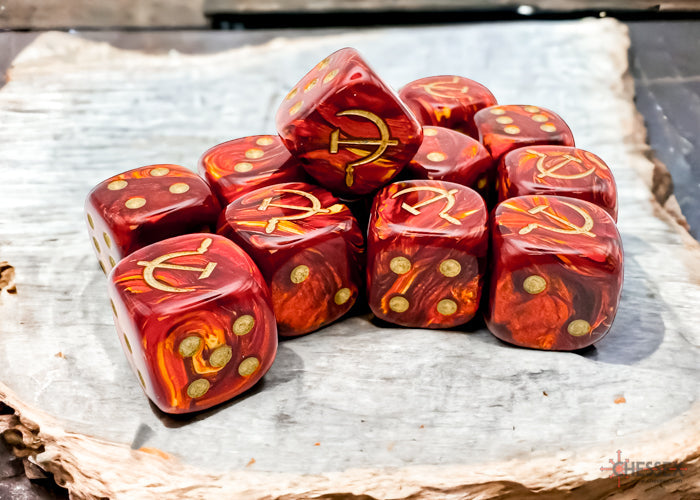 WW2 dice Soviet Scarab Scarlet/gold 16mm d6 Dice Block (12 dice)