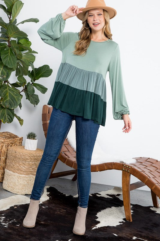 Plus Color Block Tiered Swing Top