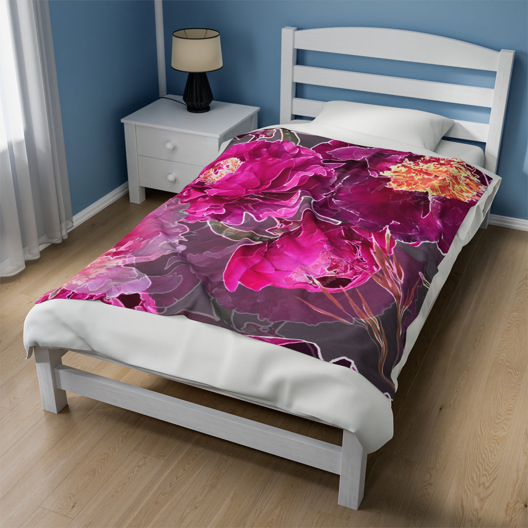 Floral Pink Roses Velveteen Plush Blanket