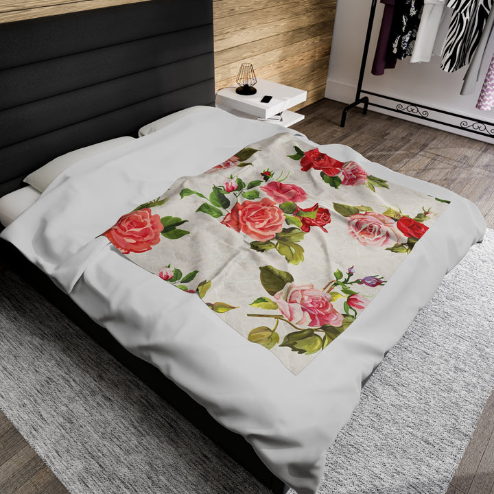 Vintage Roses Velveteen Plush Blanket