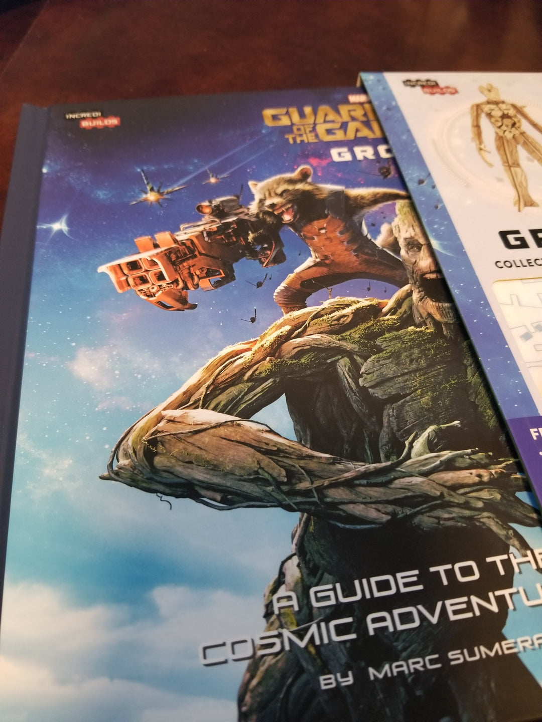 Guardians of the Galaxy Deluxe Book and Model Set