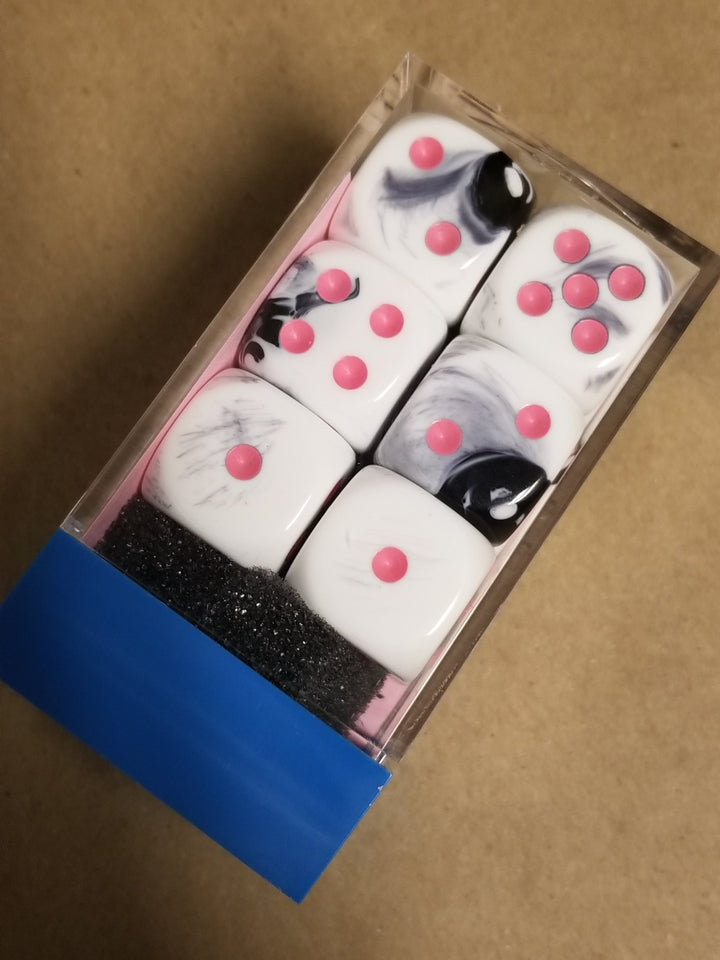 Gemini Black White w/Pink 16mm 12 dice block Limited Edition Lab Dice