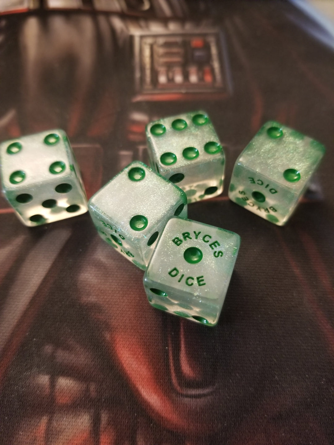 BrycesDice 16mm Glitter d6 (Green) Square Edge [per die]