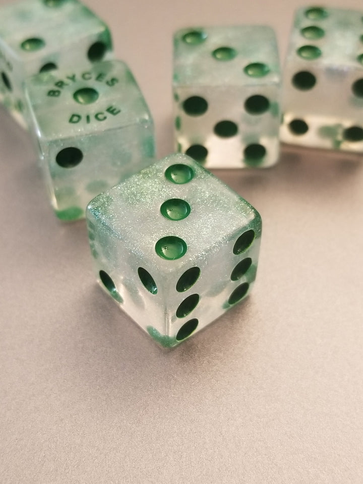 BrycesDice 16mm Glitter d6 (Green) Square Edge [per die]