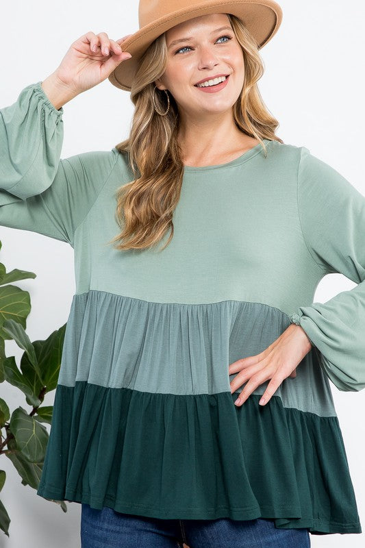 Plus Color Block Tiered Swing Top