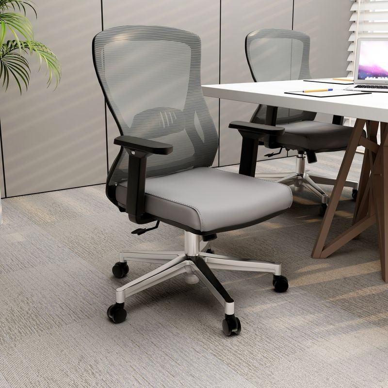 LeisureMod Office Adorit Series Office Task Chair in Grey at Desk.