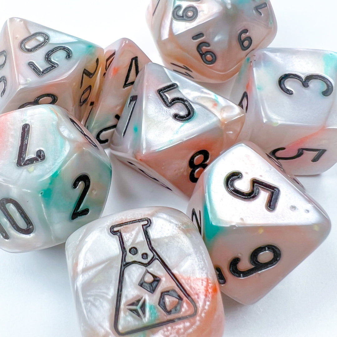 Lustrous® Polyhedral Sea Shell/black Luminary™ 7-Die Set (with bonus die)