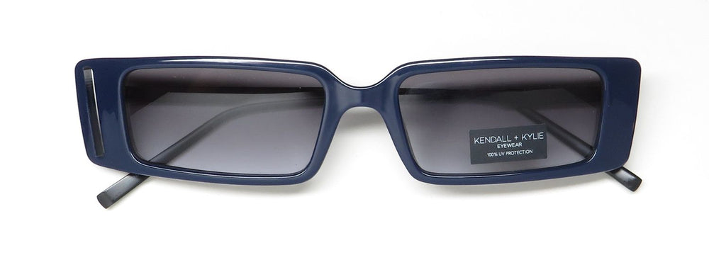 Kendall and Kylie Kk5100 Saylor Sunglasses