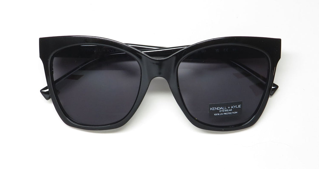 Kendall and Kylie Kk5120 Mara Sunglasses