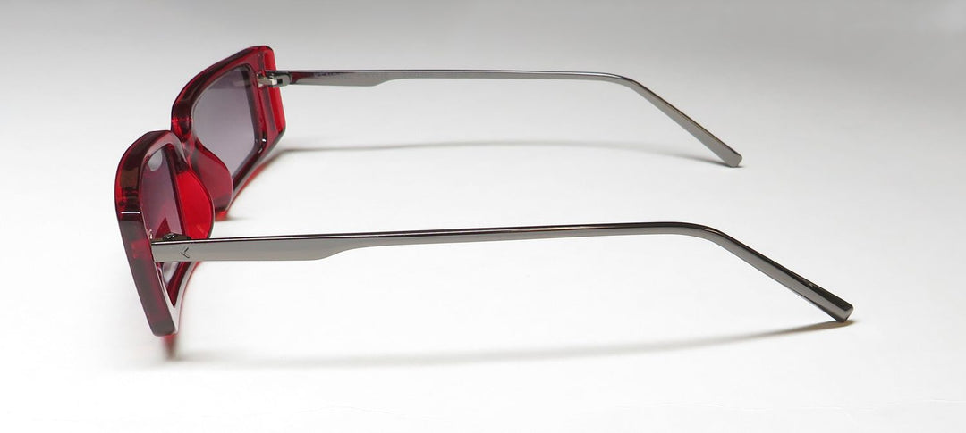 Kendall and Kylie Kk5100 Saylor Sunglasses