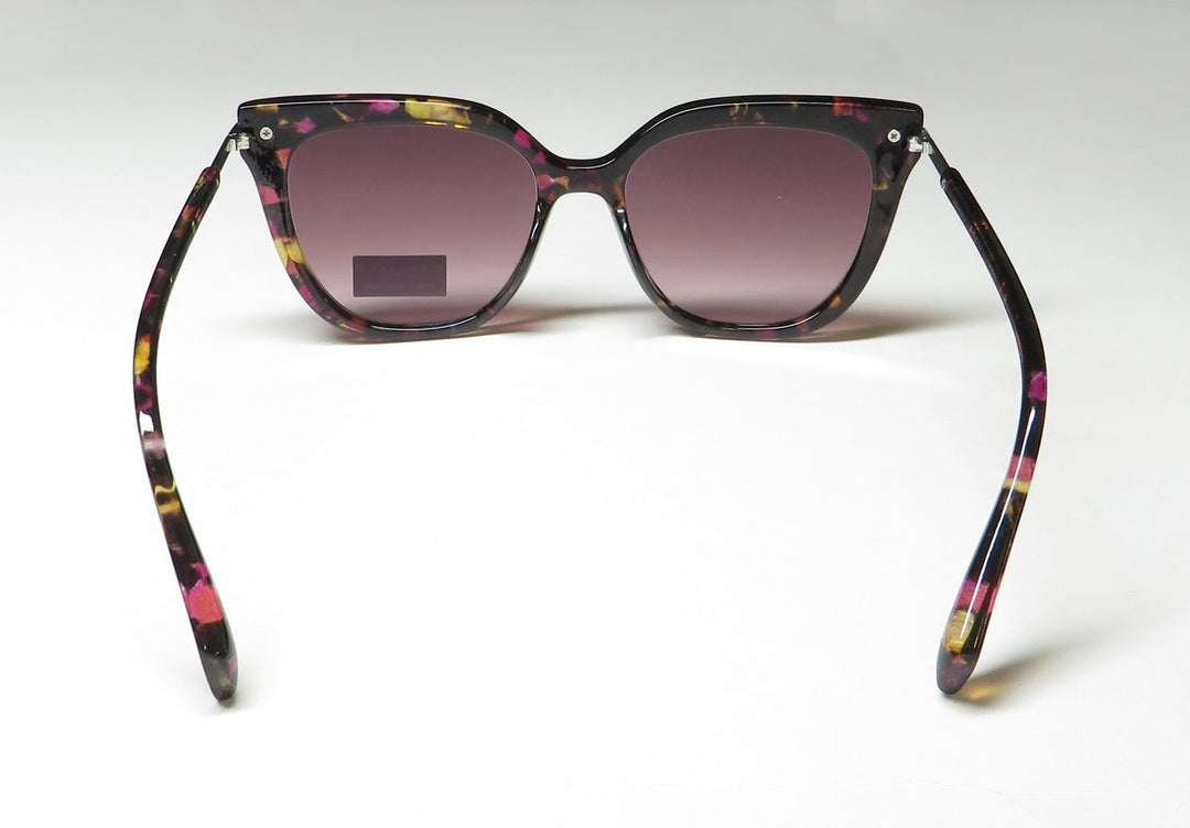 Kendall and Kylie Kk5128 Ceci Sunglasses