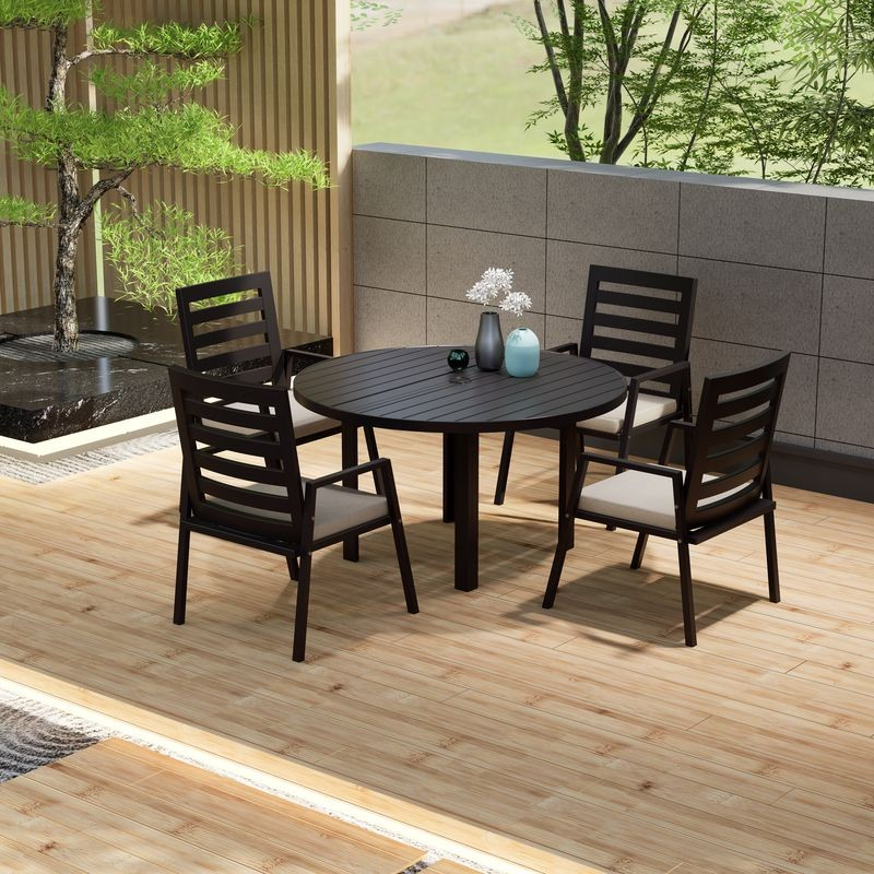LeisureMod Chelsea 48″ Round Outdoor Aluminum Dining Table for Patio on Deck.