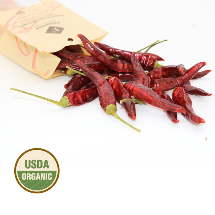 Filippone, Organic Whole Dried Chili Pepper on the Stem, 0.88 oz. (25g)