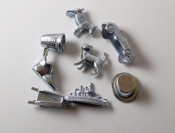 Monopoly Game Replacement Pieces/Movers/Classic Token Lot of 8 Parker Family Cat