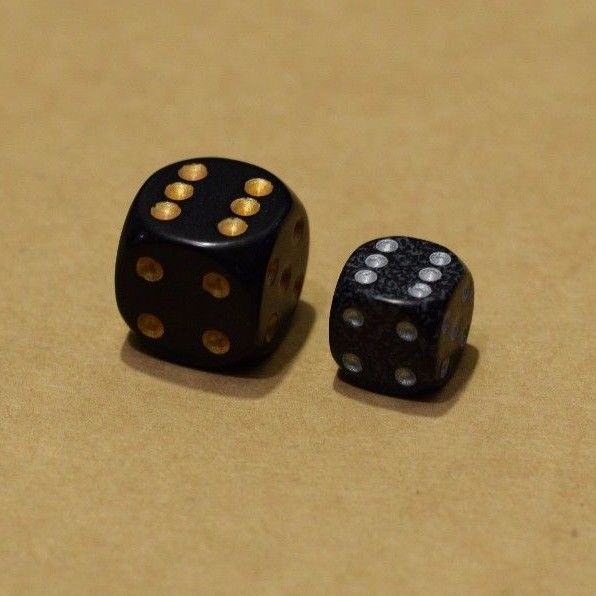 Ninja Speckled 12mm D6 Pipped