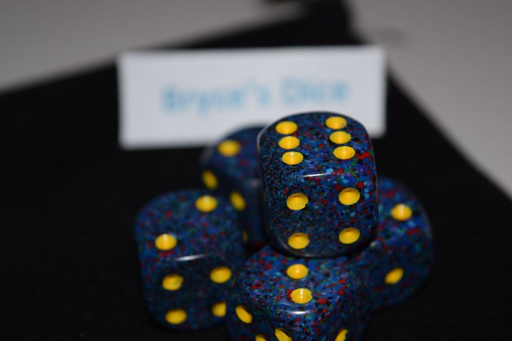 Twilight Speckled 16mm D6 RPG Chessex Dice Blue/ Yellow