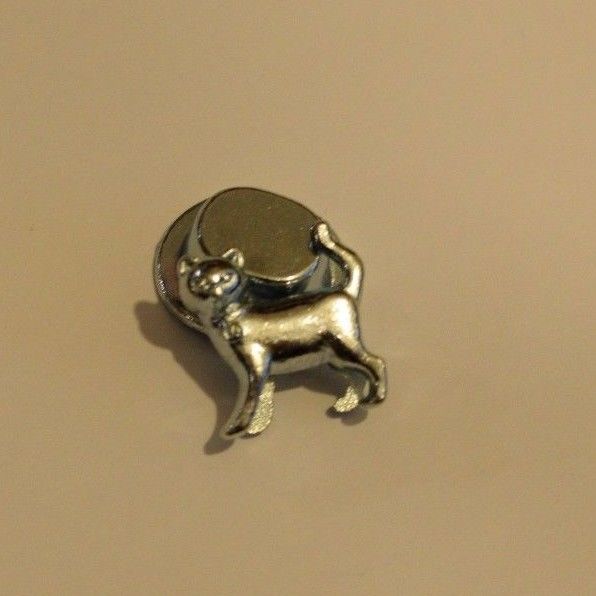 Monopoly Game Replacement Pieces/Movers/Classic Token Lot of 8 Parker Family Cat