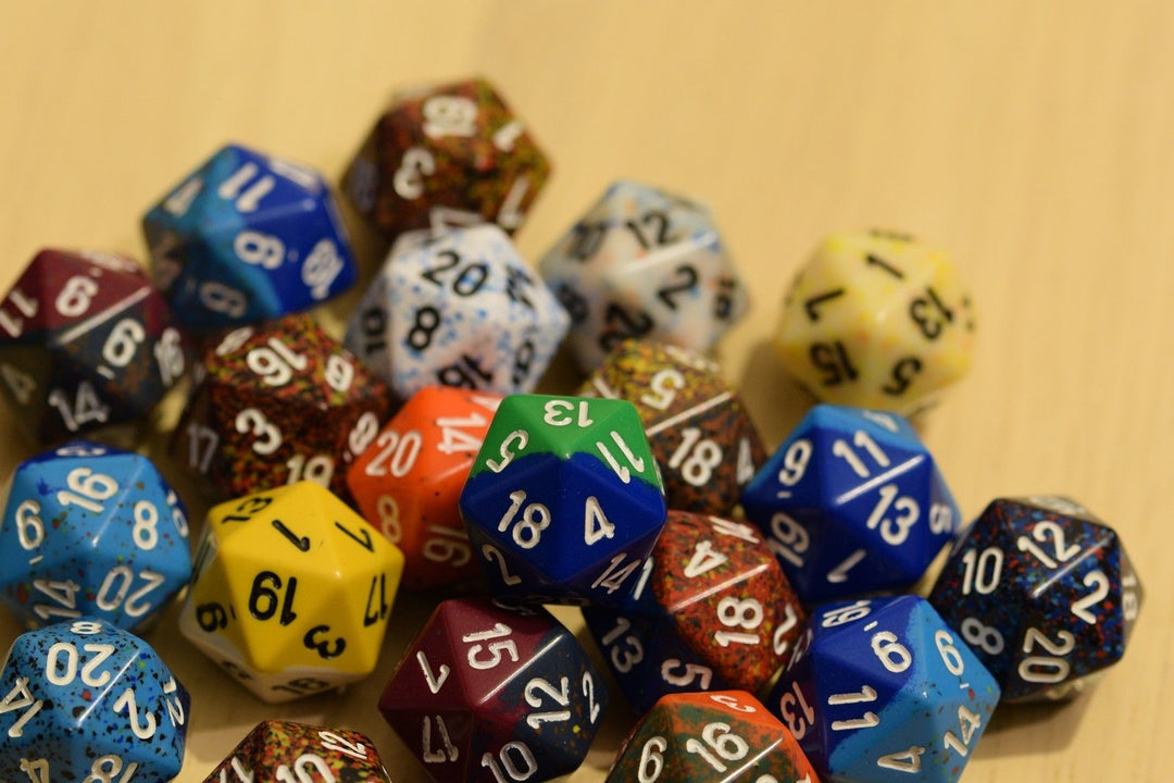 Random Set of 19mm d20 Twenty Sided RPG Dungeons and Dragons Dice (6) Chessex
