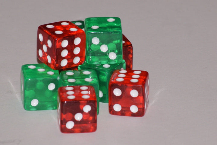Christmas Dice Set 5 Green 5 Red Festive Unique Rare Set Casino Yahtzee Games