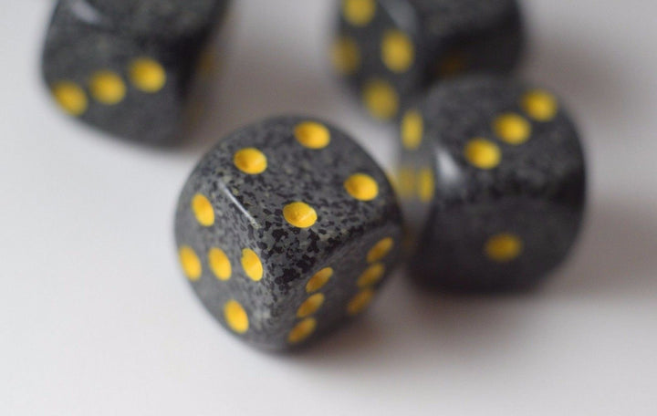 Urban Camo Speckled 16mm D6 Pipped | Sold Per Die (Black/Grey/Yellow)