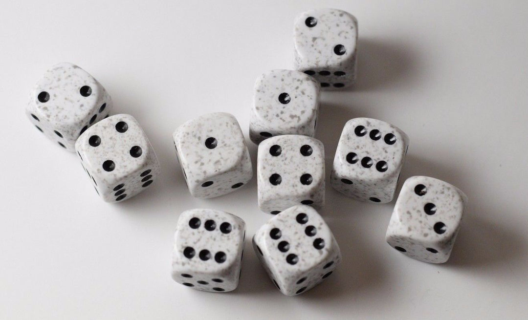 Arctic Camo Speckled 16mm D6 RPG Chessex | Sold Per Piece (White/Black)