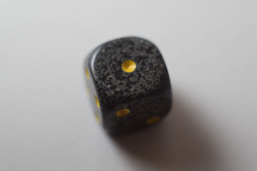 Urban Camo Speckled 16mm D6 Pipped | Sold Per Die (Black/Grey/Yellow)