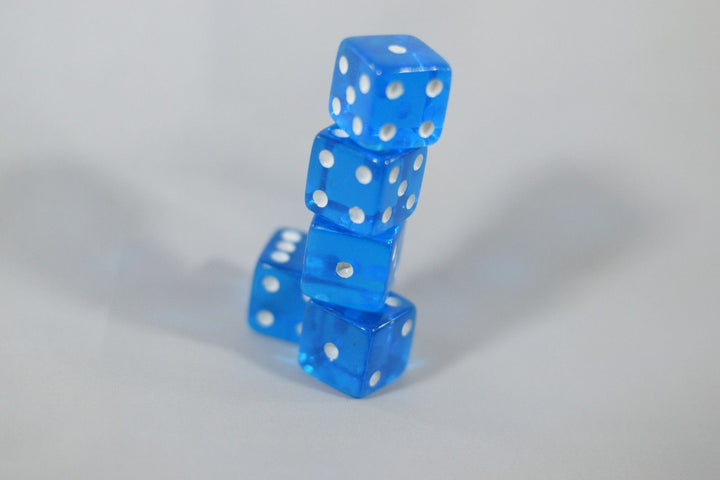 5 BRAND NEW BLUE  DICE 19mm 5 Great DICE Casino PLAY Home Games Crafts BIG FUN