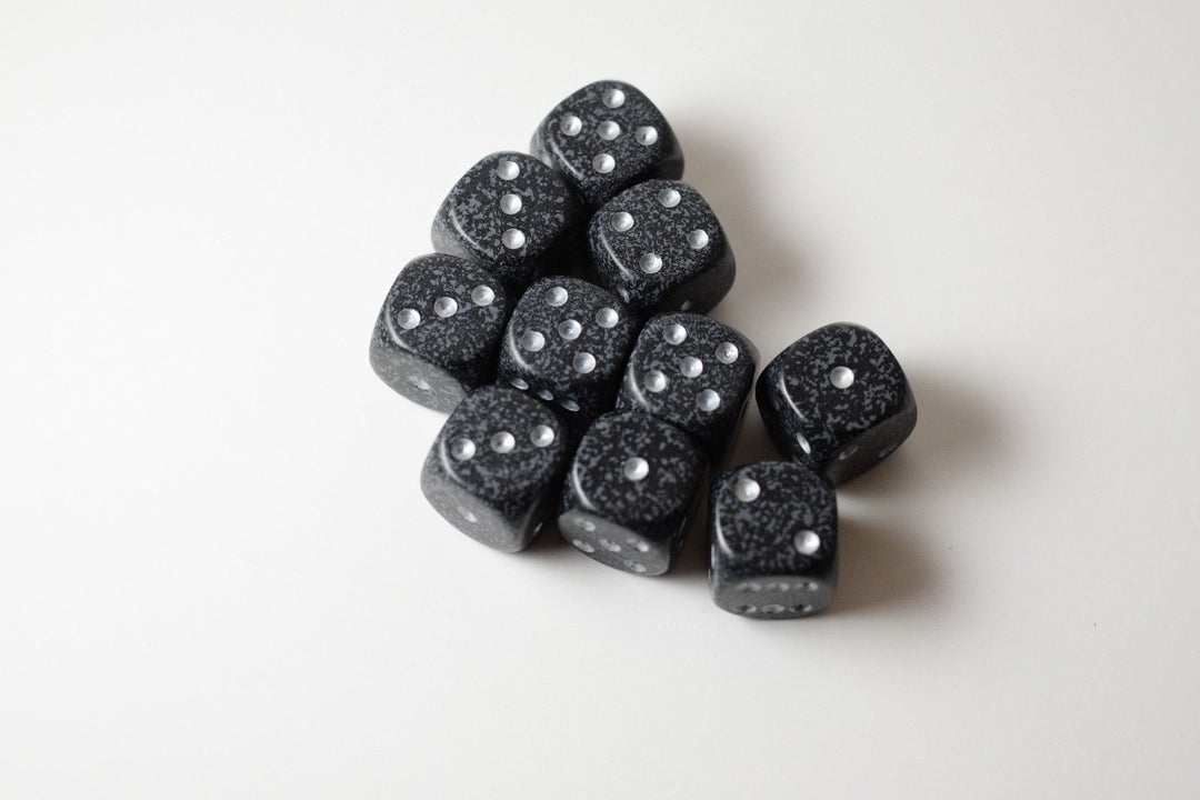 Ninja Speckled 16mm D6 Pipped | Black/Grey (sold per piece)