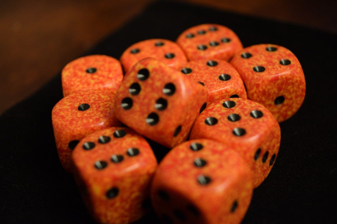 Fire Speckled 16mm D6 Pipped | Sold per die (Orange/Yellow/Blac)