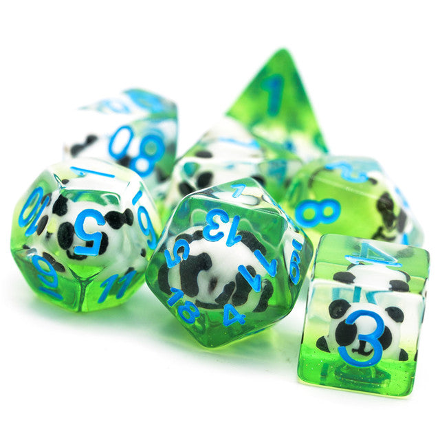 Panda on Green Field w/ Glitter 7-Dice Set