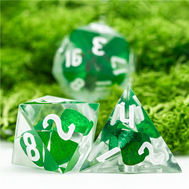 Real Four Leaf Clover 7-Dice Set Sharp Resin RPG DND