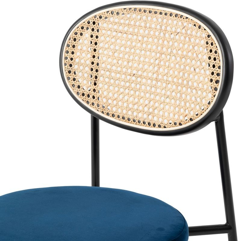 LeisureMod Euston Modern Wicker Dining Chair with Velvet Round Seat Navy Blue Wicker Closeup.
