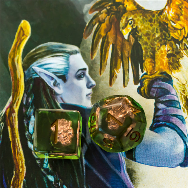 Druid (Wolf Head) Green/gold Dice w/ Golden Wolf Head 7-Dice Set Rpg