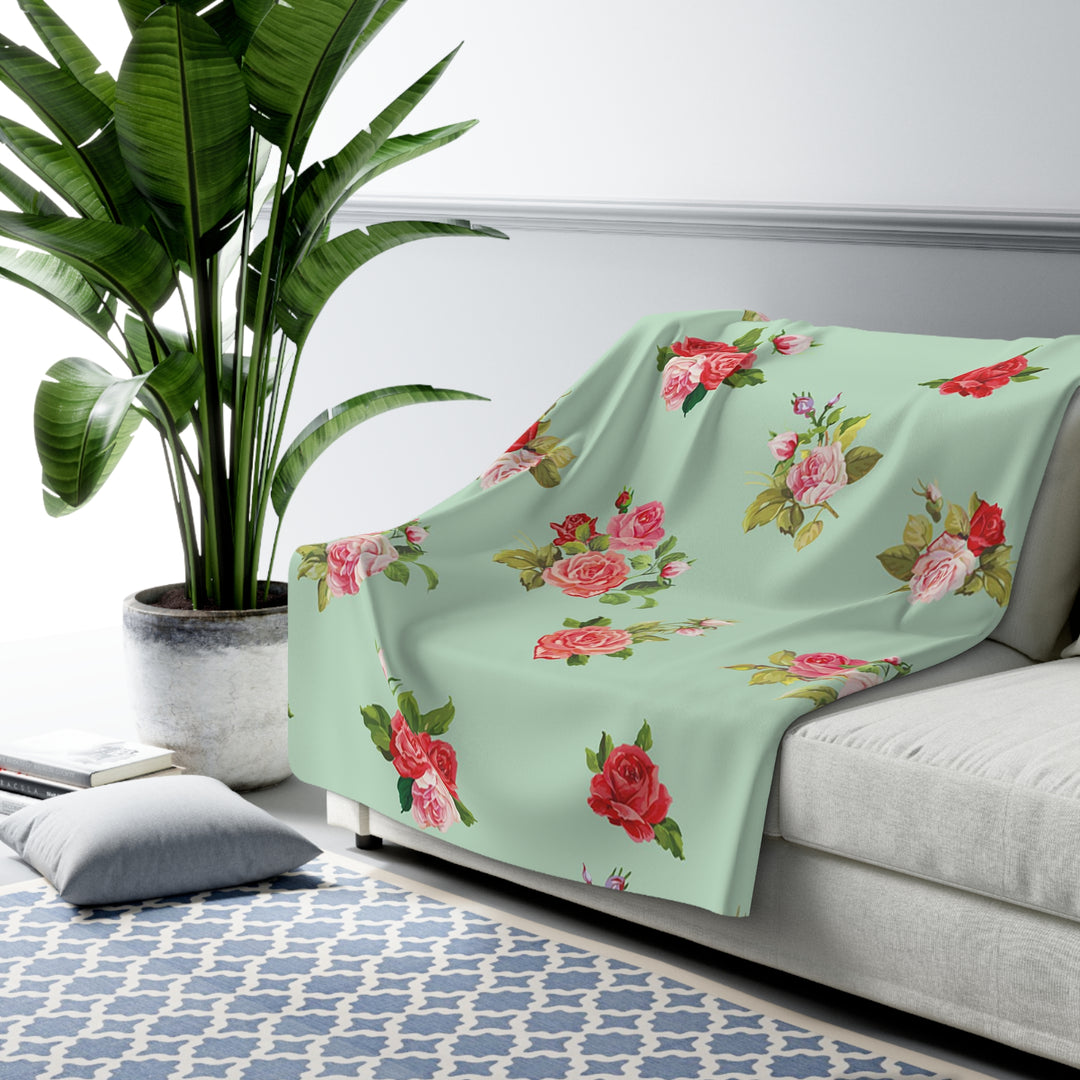 Pretty Roses Pattern Sherpa Fleece Blanket